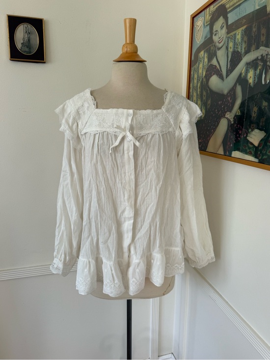 Tops - White Cotton Lace-Trim Peasant Blouse